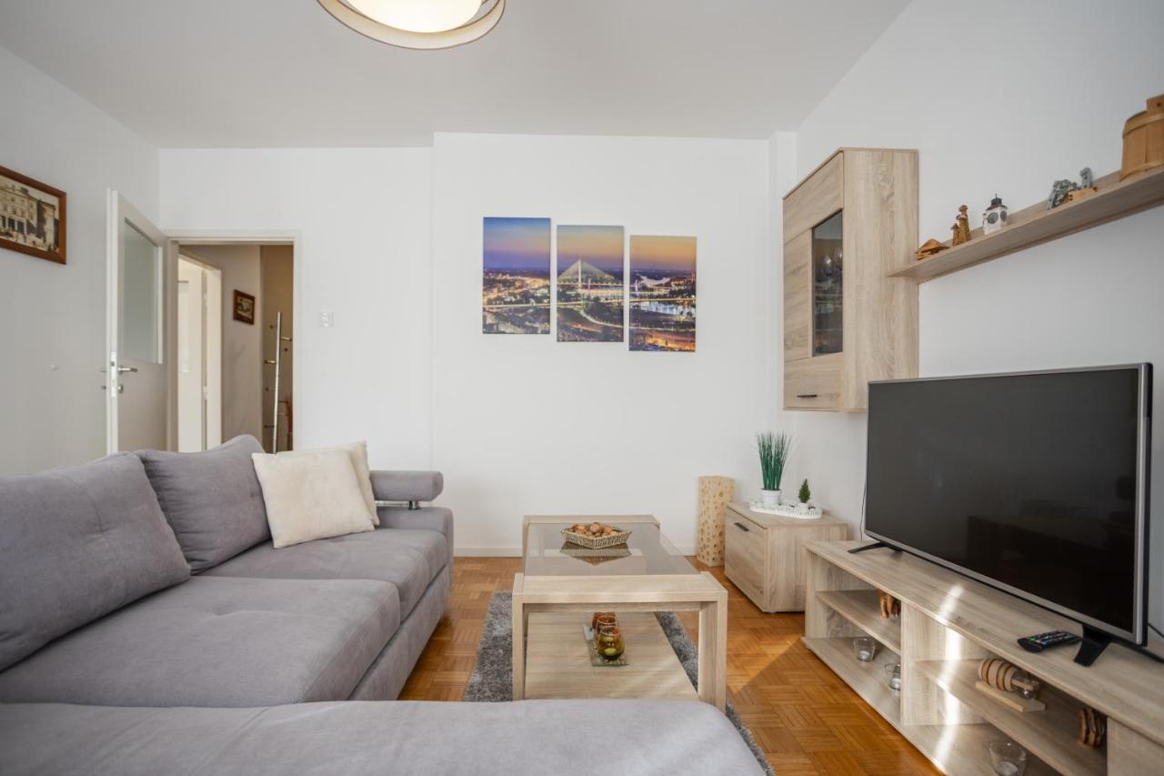 Apartment Sara Belgrad Exterior foto